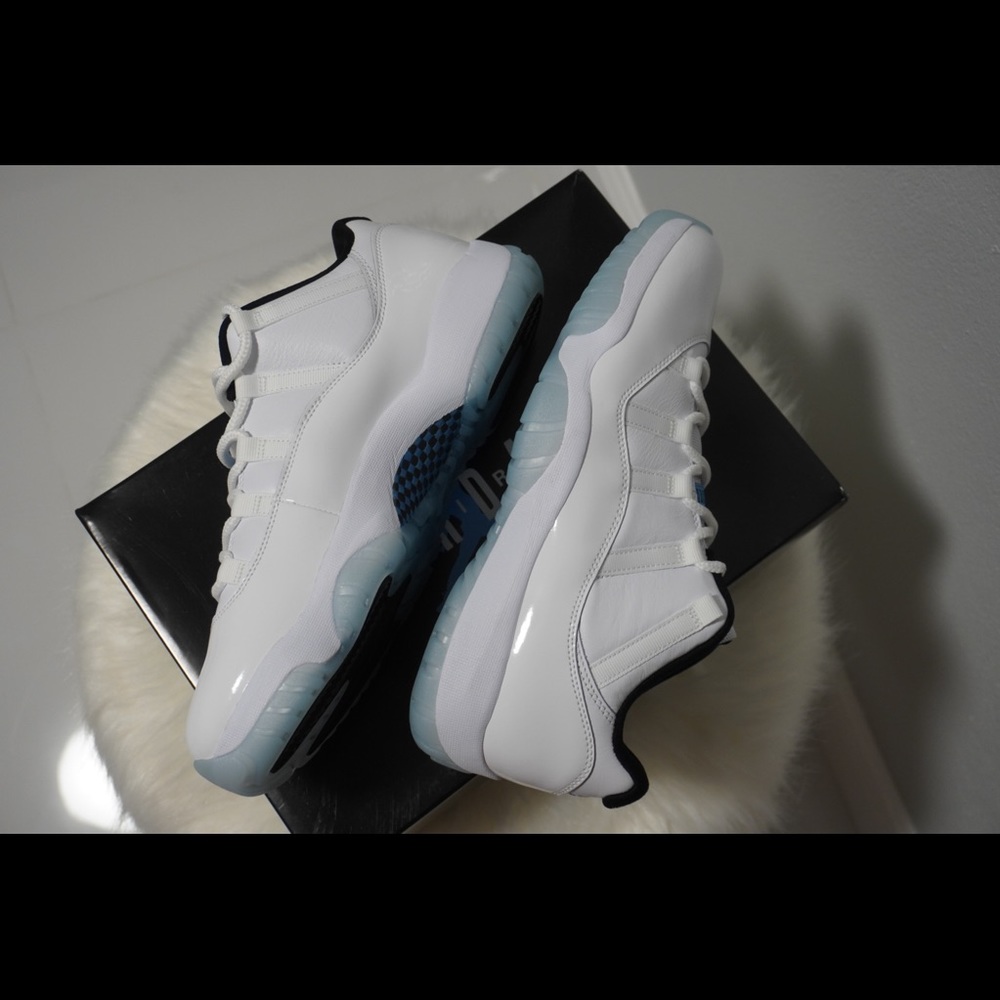 Jordan 11 Low “Legend Blue” - Picture 1 of 7